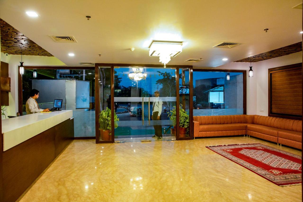 Spree Hotel Agra - Walking Distance To Tajmahal Exterior foto